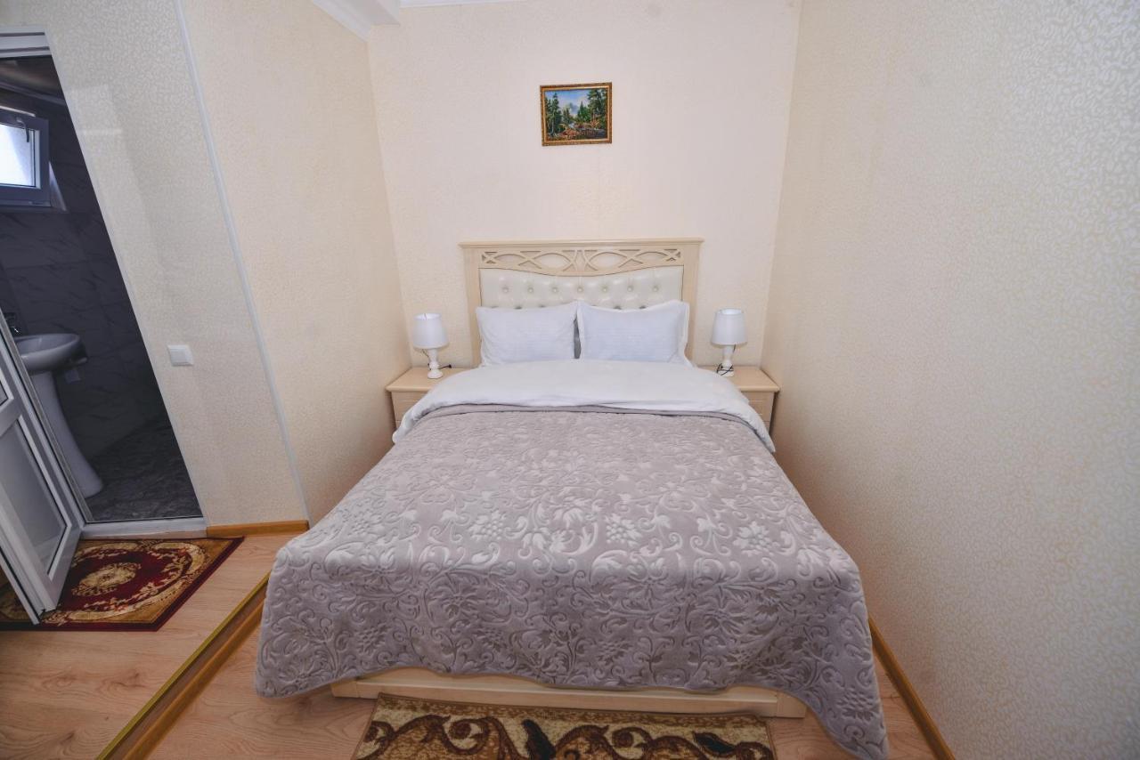 Hotel Vladi Kutaisi Exteriér fotografie